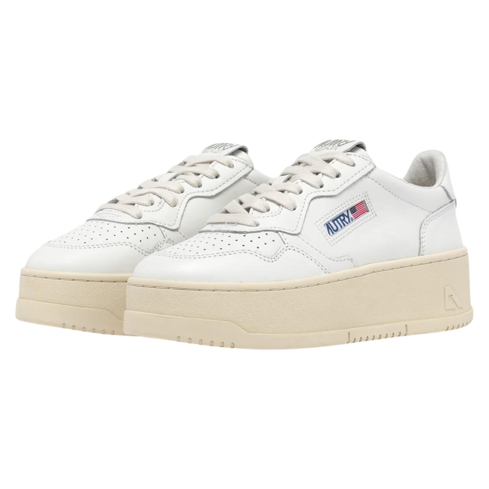 Sneakers AUTRY Donna PTLW LL15