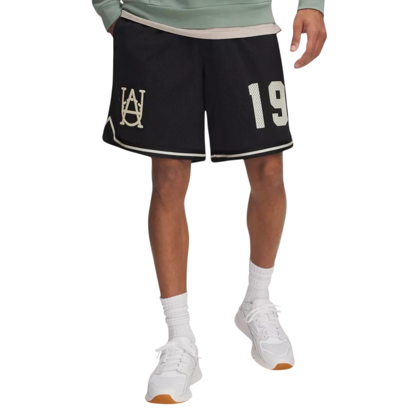 Bermuda UNDER ARMOUR 1390120-AVY 001 UNDER ARMOUR