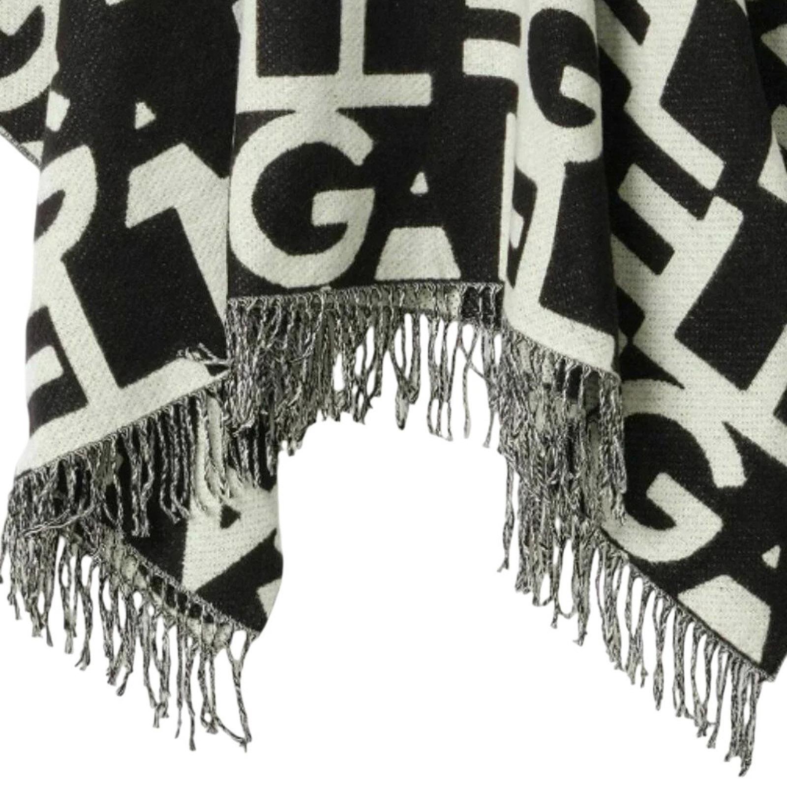 Poncho GAELLE GAACW01022-MTTM0001 NER GAELLE