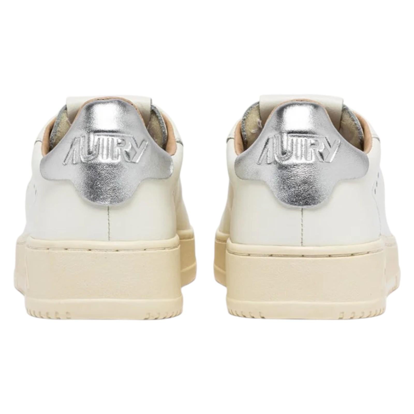 Sneakers AUTRY Donna ADLW MR07