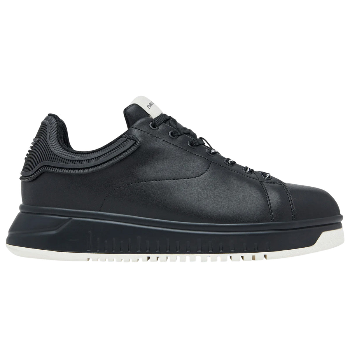 Sneakers EMPORIO ARMANI Uomo EM003663-AF18212 MC105 