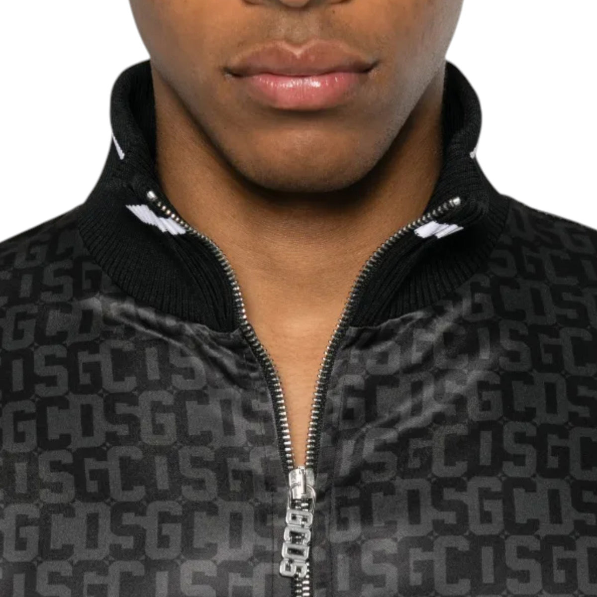 Sweatshirt GCDS MAN C1MWQE414G063 999B 