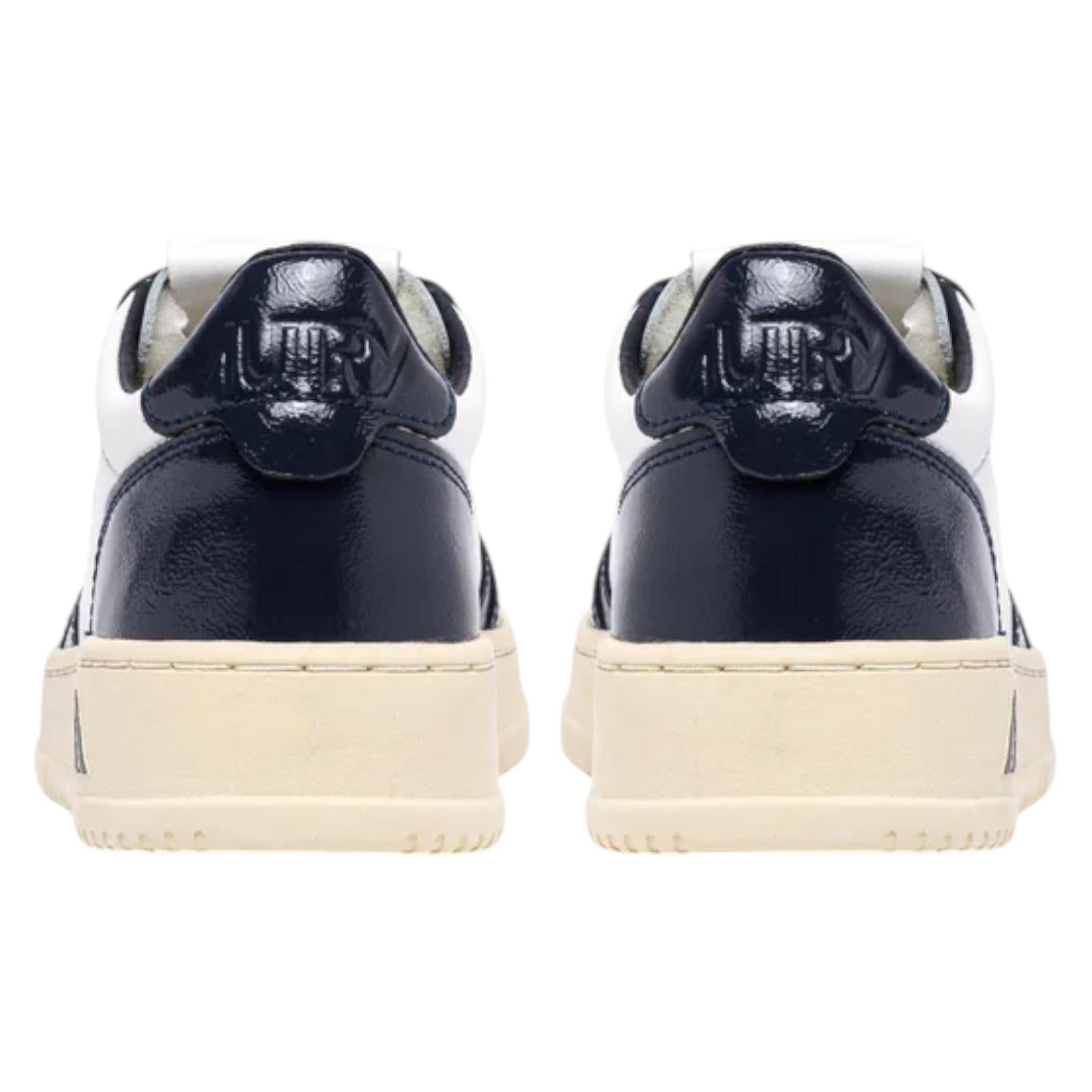 Sneakers AUTRY Donna AULW RT06 