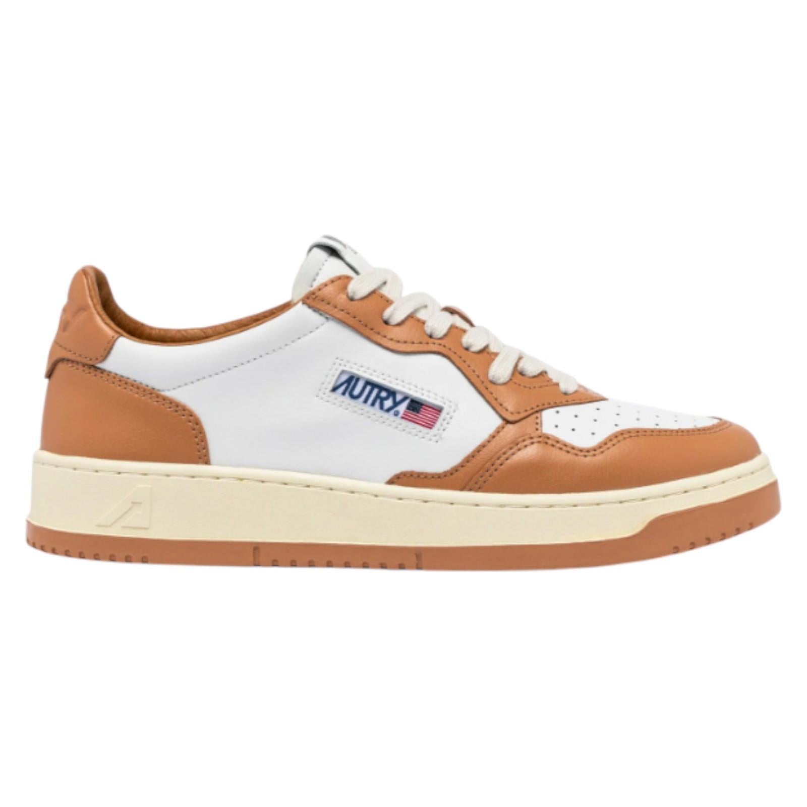 Sneakers AUTRY AULM WB53 AUTRY 