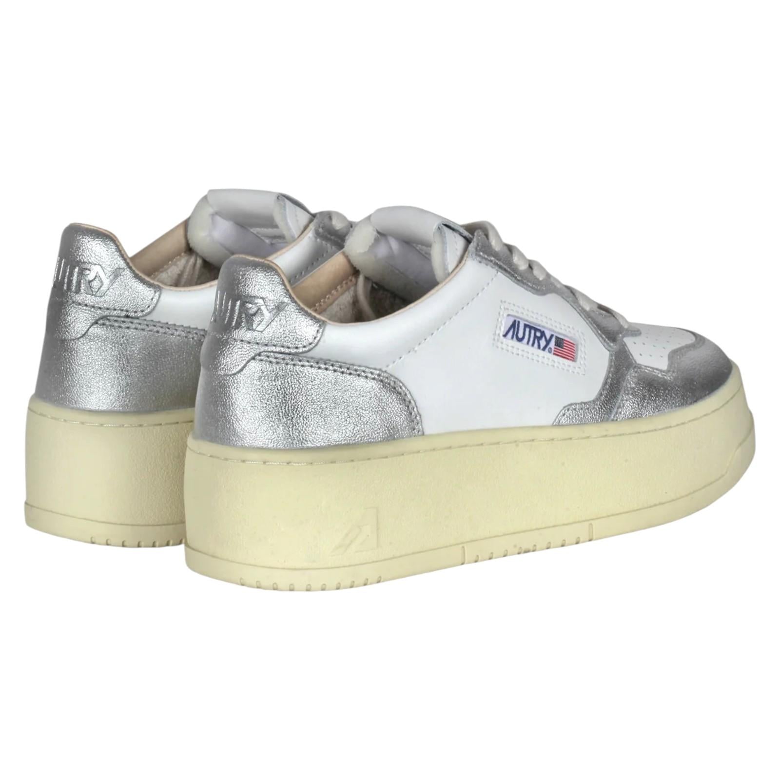 Sneakers AUTRY Donna PTLW WB18 
