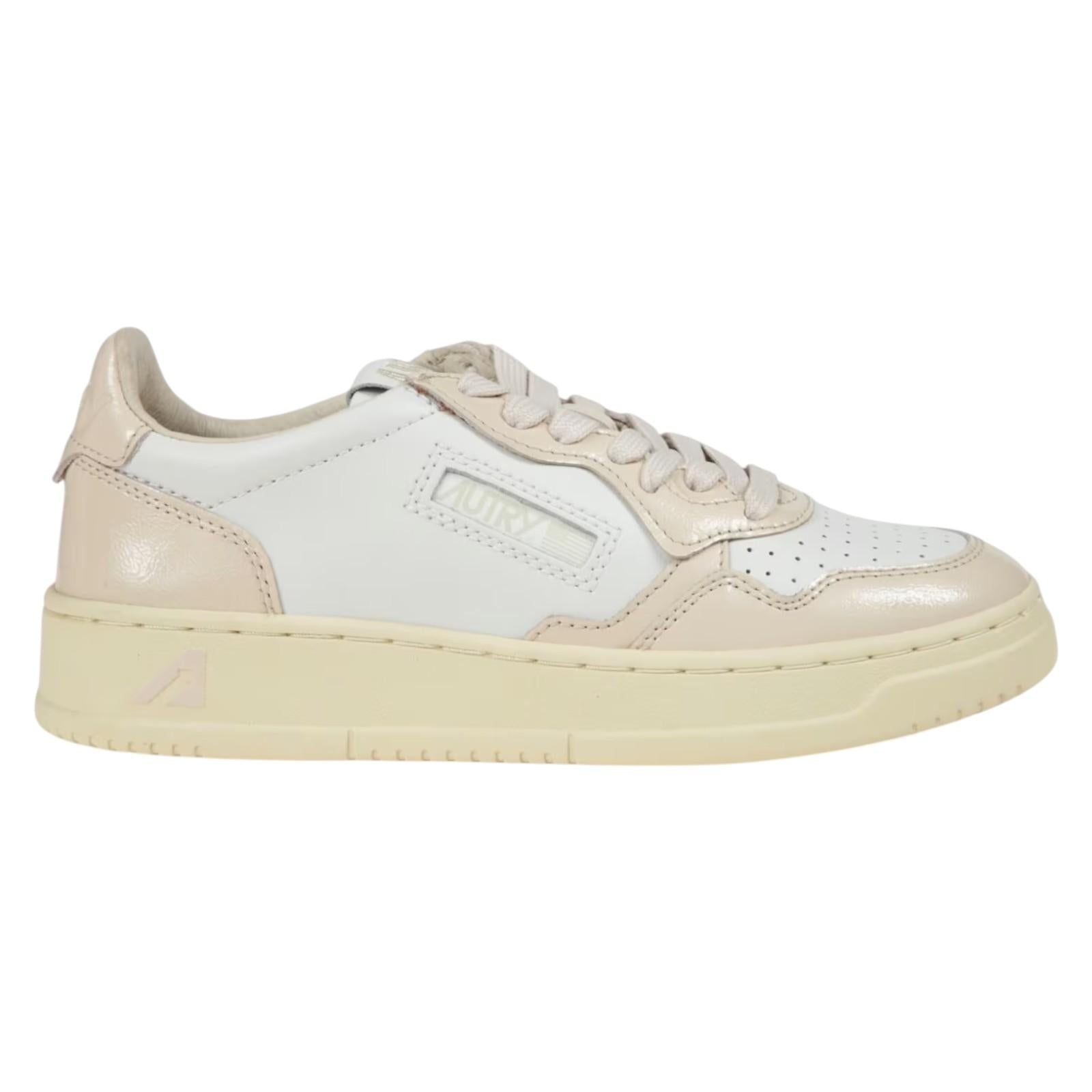 Sneakers AUTRY Donna AULW RT03 