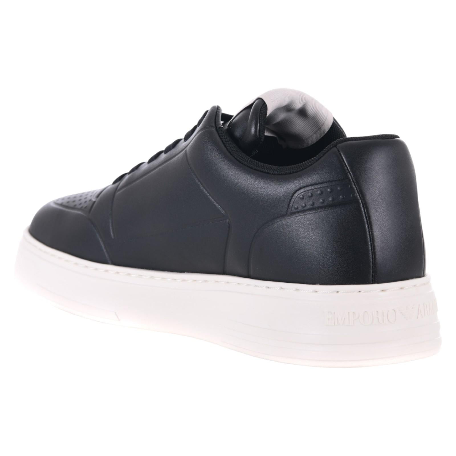 Sneakers EMPORIO ARMANI Uomo X4X677-XF805 00002 