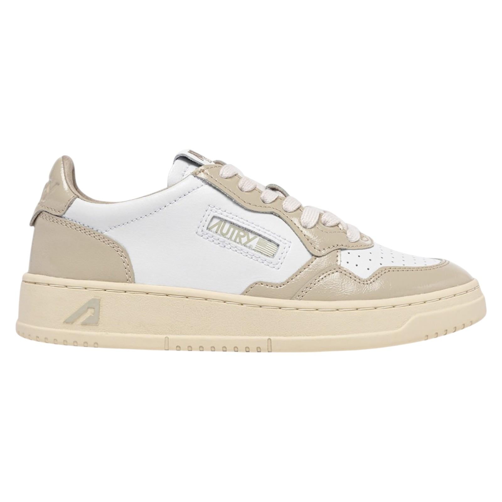 Sneakers AUTRY Donna AULW RT01 